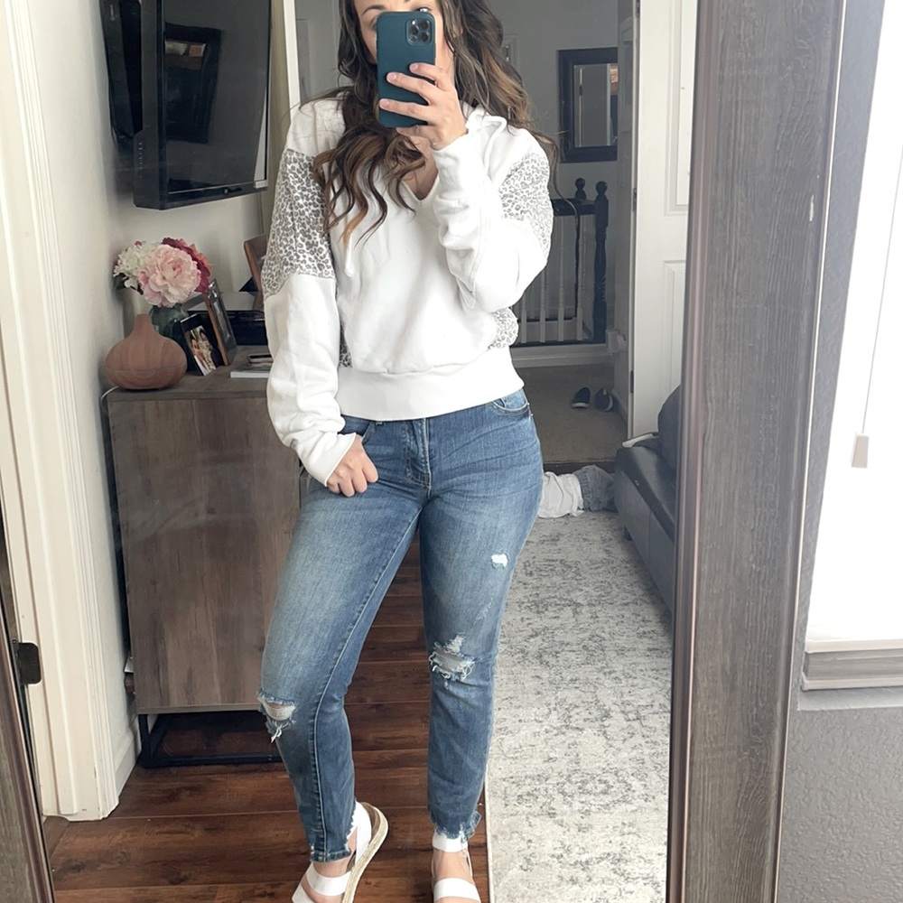 Crop top Abercrombie cheetah print sweater